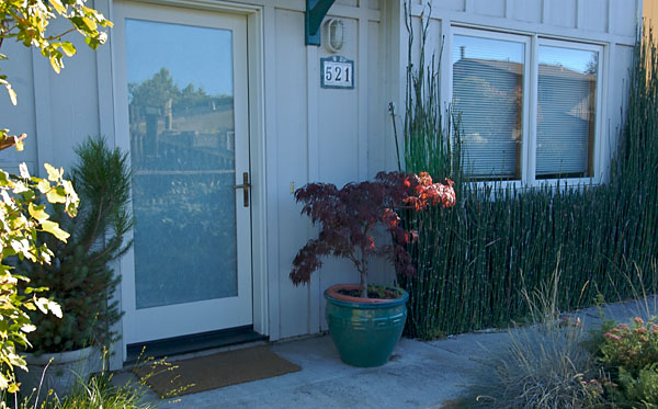 Seacliff Aptos cottage rental - door